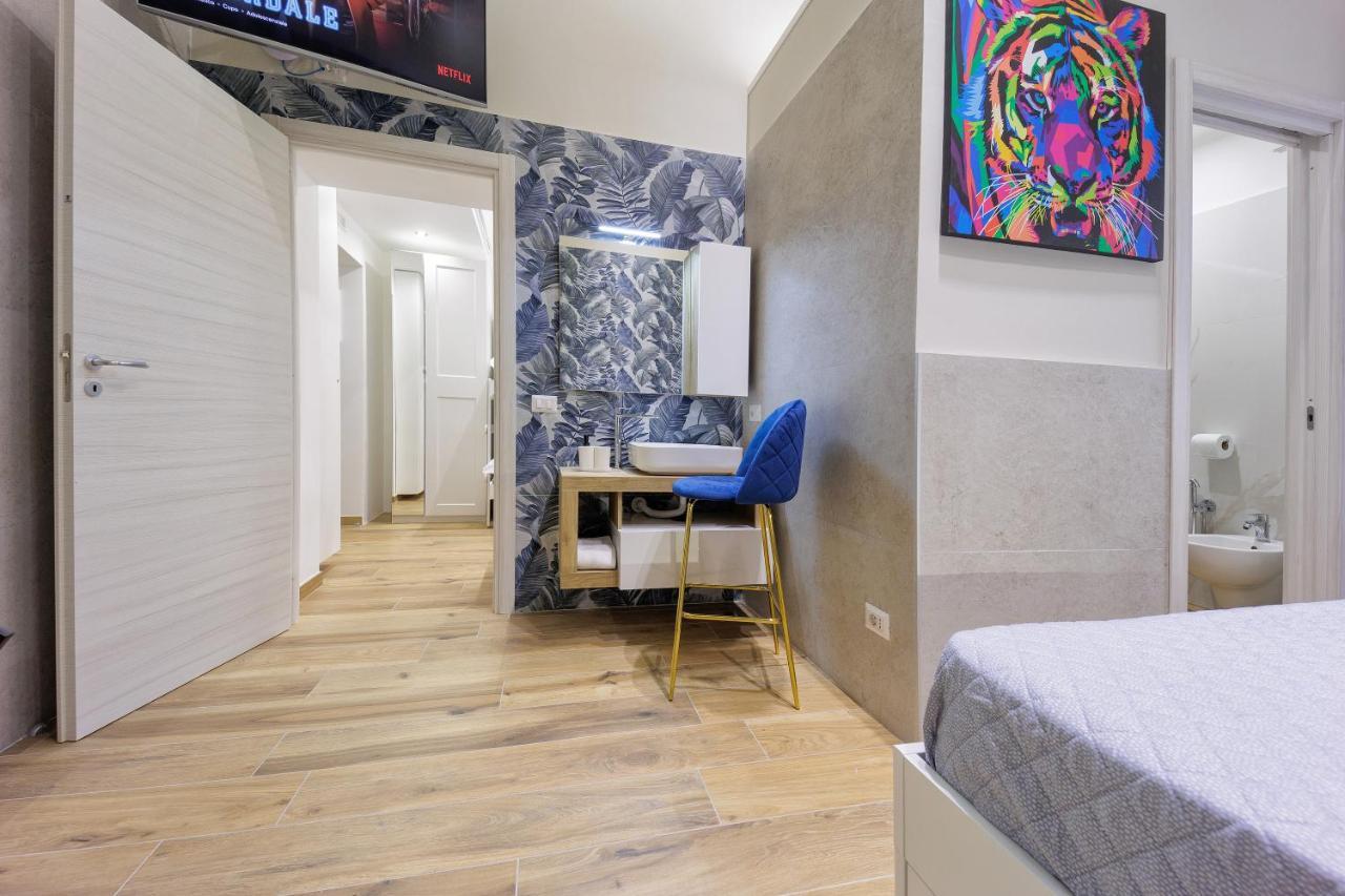 Live Suite Napoli Bagian luar foto