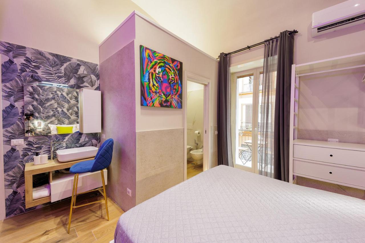 Live Suite Napoli Bagian luar foto