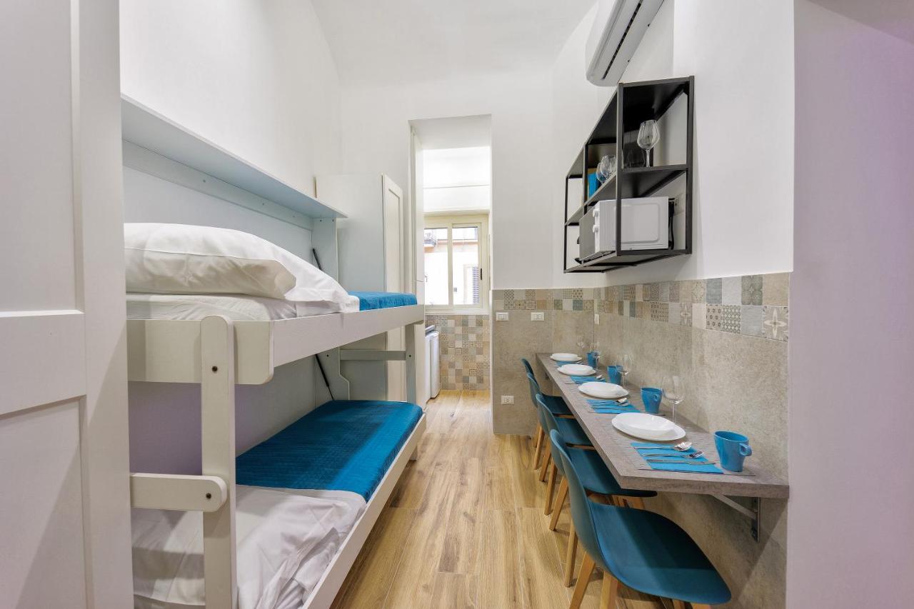 Live Suite Napoli Bagian luar foto